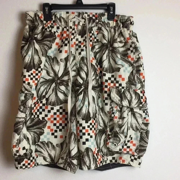 Arizona Swim trunks size medium - Picture 1 of 6